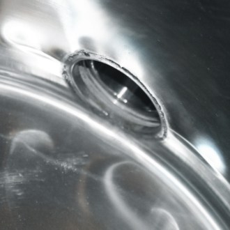 Abfüllkübel 25 kg aus Rostfrei-Quetschhahn und Spannverschlüssen Mellarius