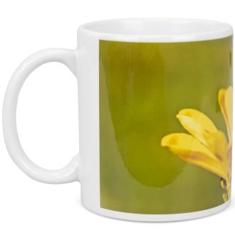 ApiSina Tasse Biene mit kleiner gelber Blume