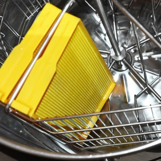 Honigschleuder Mellarius MaxiLine 5/10 Waben 110W Motor Dia 52